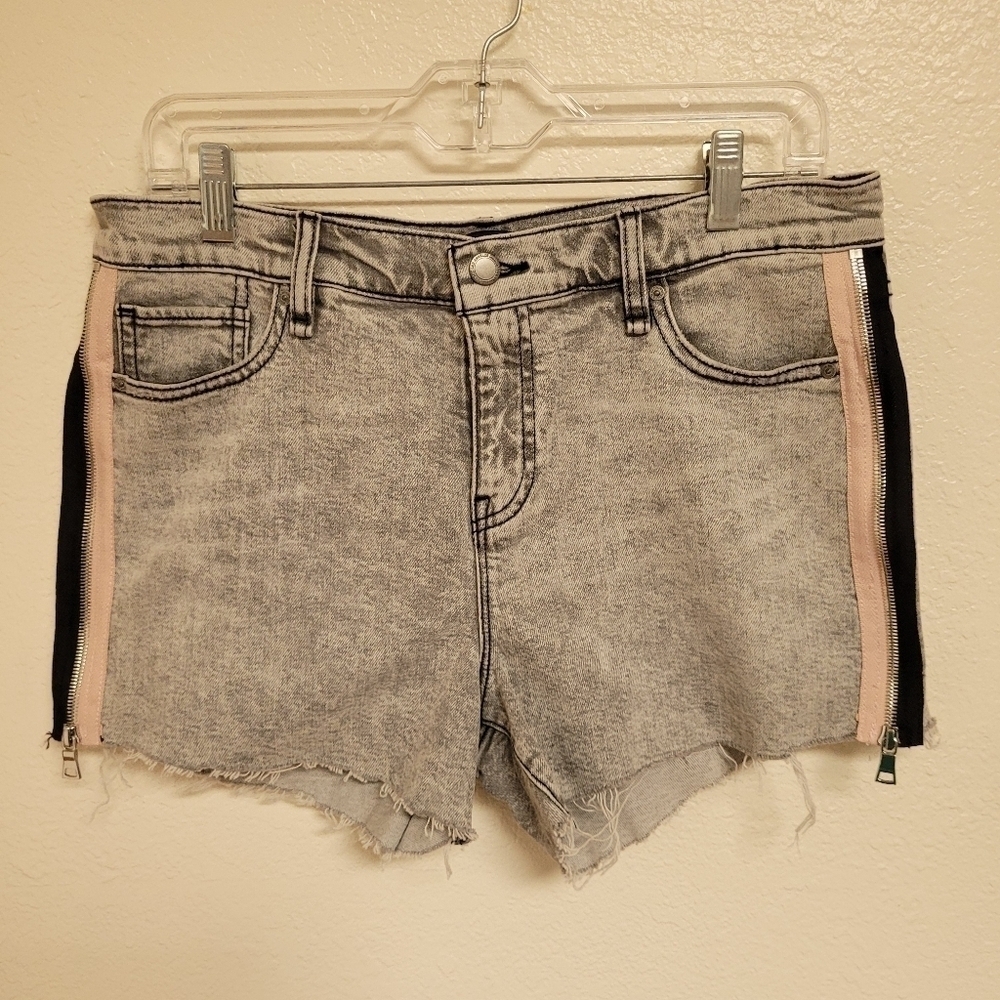 Hudson Gemma Zip Side Grey and Pink Shorts
